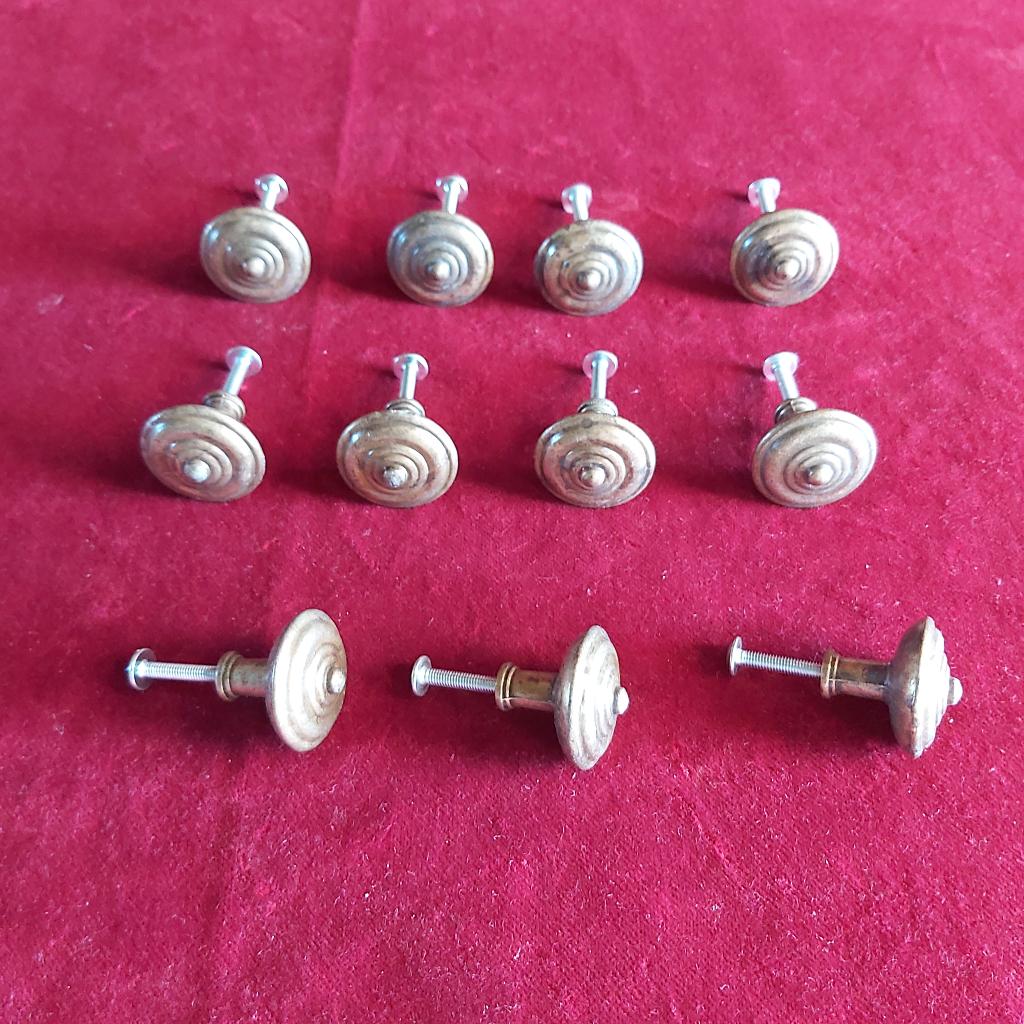 knop knoppen oude meubelknoppen decoratie, Antiek en Kunst, Curiosa en Brocante, Verzenden