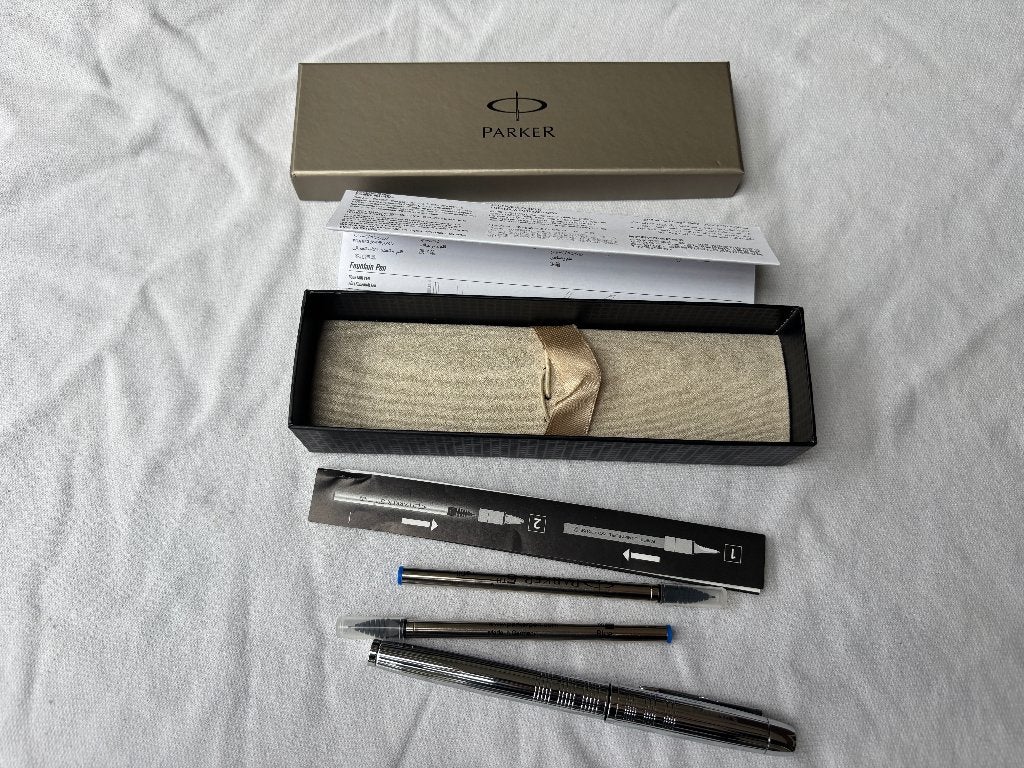 Sjieke parker vulpen, ongebruikt, zilver, extra vullingen, Parker, Nieuw, Met doosje, Ophalen of Verzenden