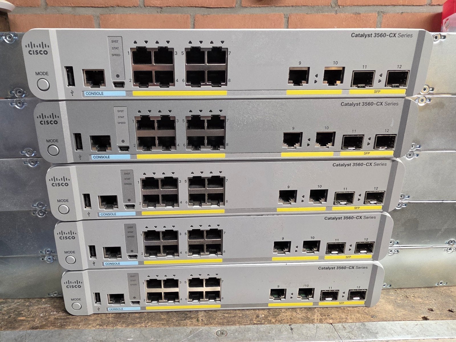 5x Cisco 3560-CX Switches - Gebruikt, Nette Staat, Computers en Software, Netwerk switches, Ophalen of Verzenden