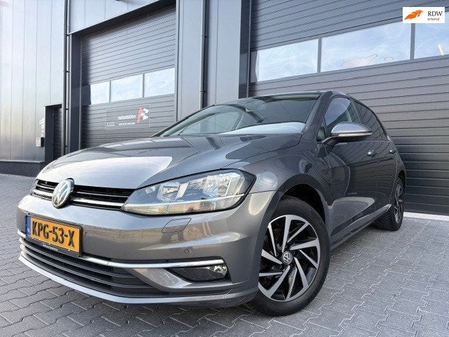 Volkswagen GOLF 1.0 TSI Highline|116PK|Carplay|Stoel verw|Cl, Auto's, Volkswagen, Voorwielaandrijving, Euro 6, Automatische klimaatregeling