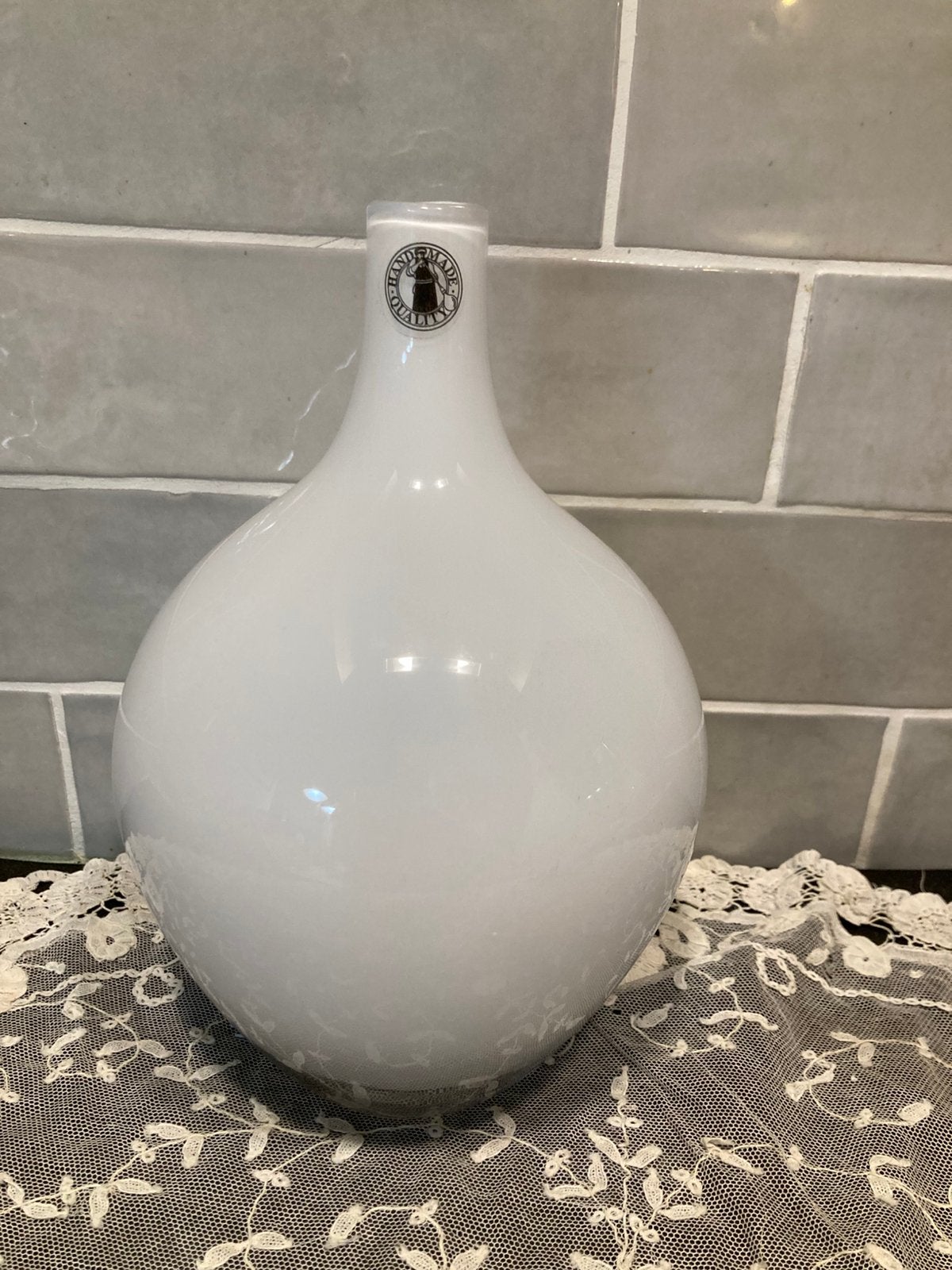 Vaasje Salong Ikea, 21cm. (030425c), Ophalen of Verzenden, Zo goed als nieuw, Wit, Glas