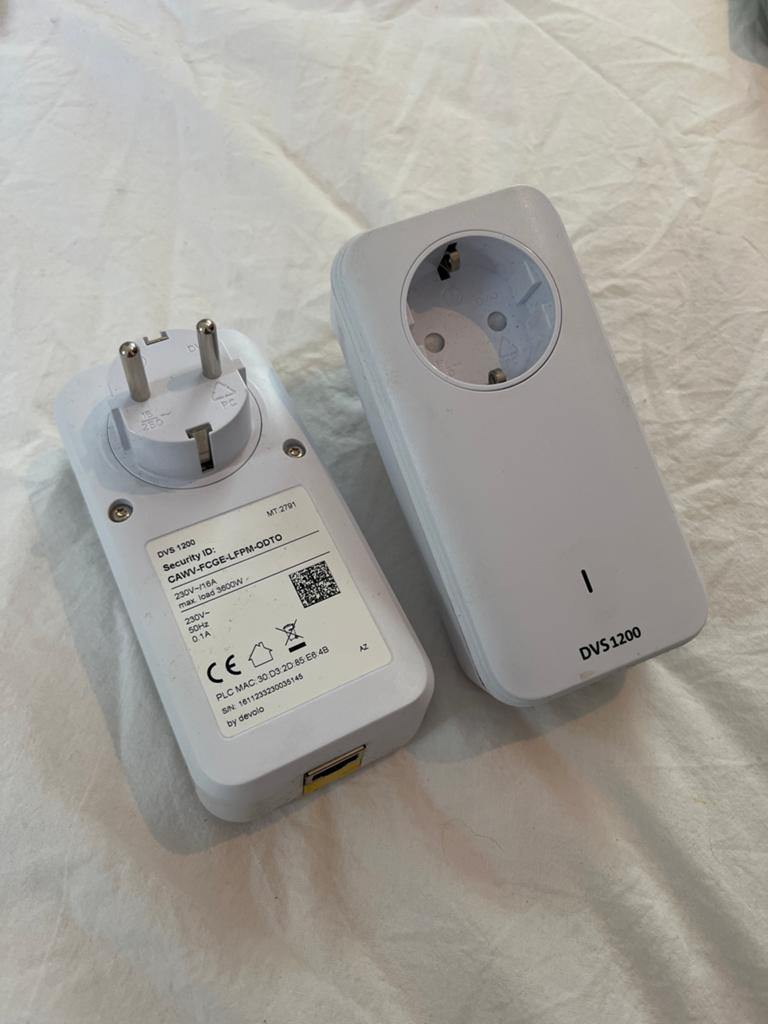 Devolo DVS 1200 Wifi Versterker Powerline Adapter Set, Ophalen of Verzenden, Gebruikt
