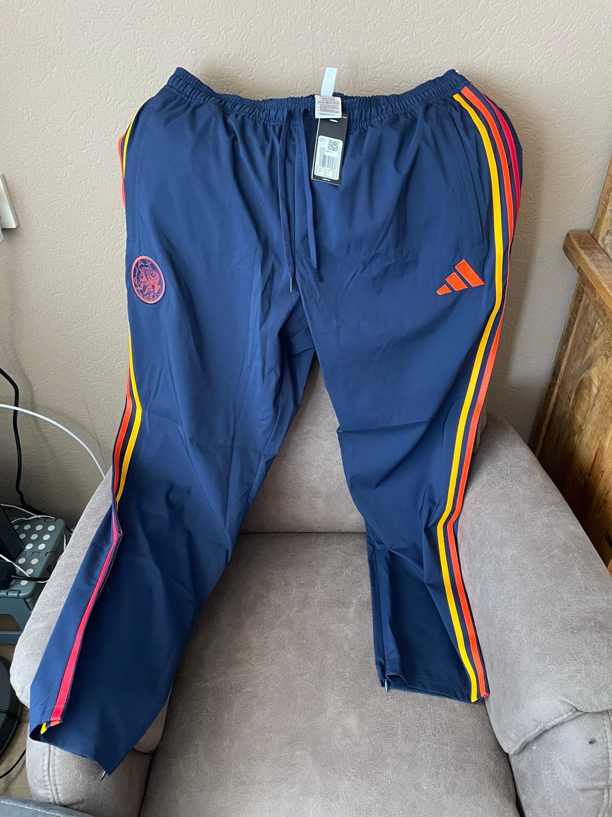 Adidas Ajax x ID&T TP Trainingsbroek - Nieuw met kaartjes, Ophalen, Blauw, Nieuw, Overige maten