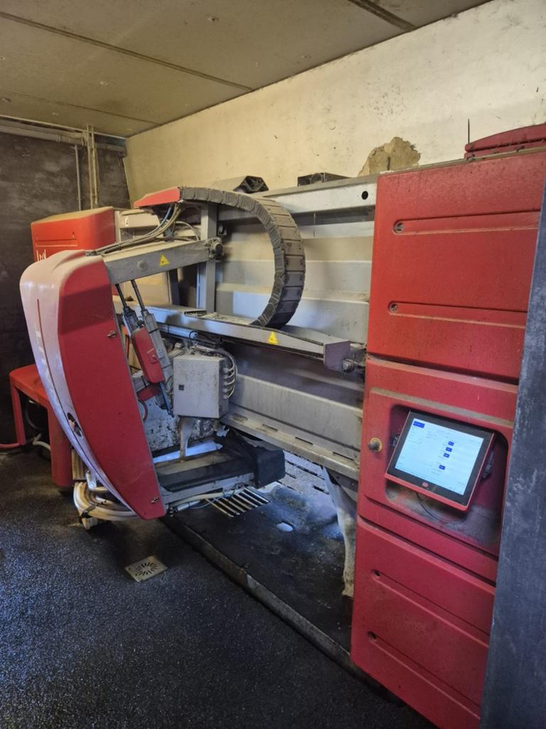 2x lely a3 melkrobot, Ophalen