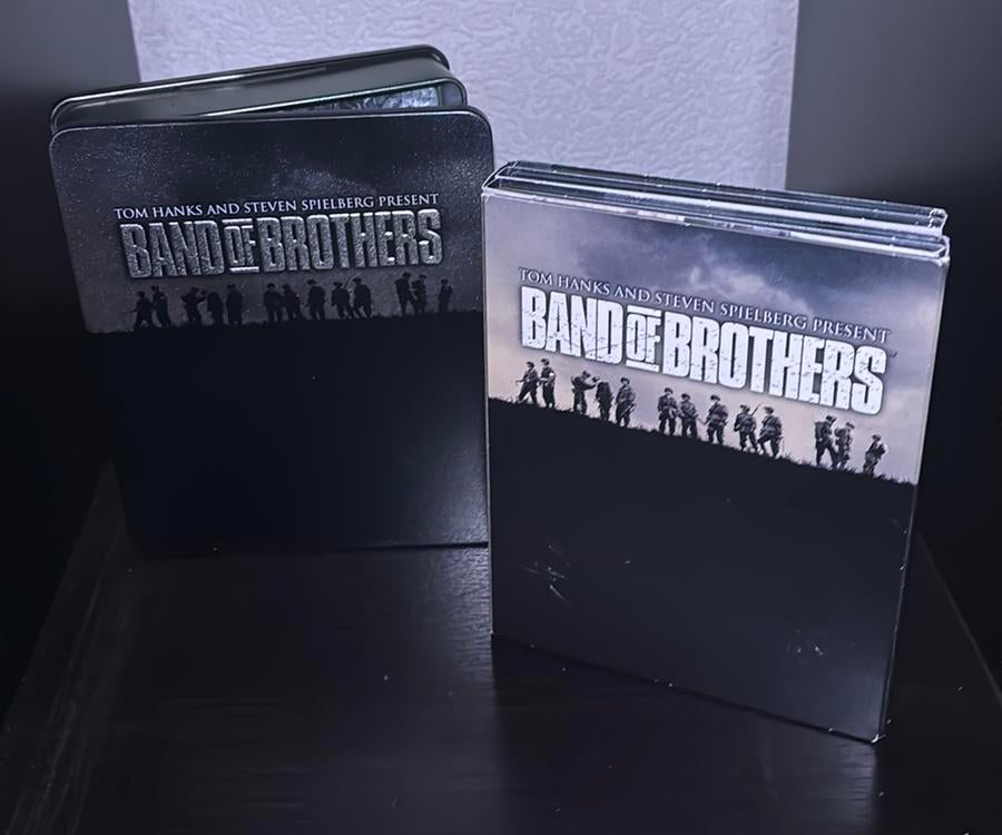 Blu-ray • DVD box • band of brothers • steel case, Ophalen of Verzenden, Zo goed als nieuw, Actie