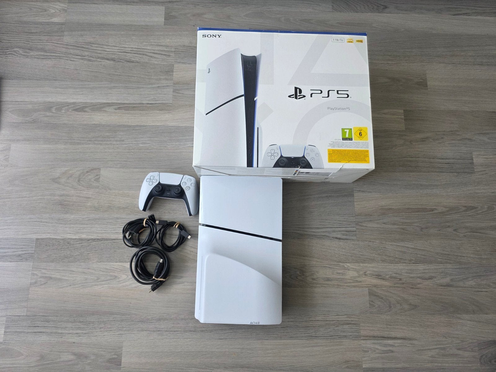 Playstation 5 Slim 1TB Disc Editie+  Lees Beschrijving Aub, Spelcomputers en Games, Playstation 5, Ophalen of Verzenden, 1-7-1 Konan, Minato-ku, Tokyo 108-0075, Japan