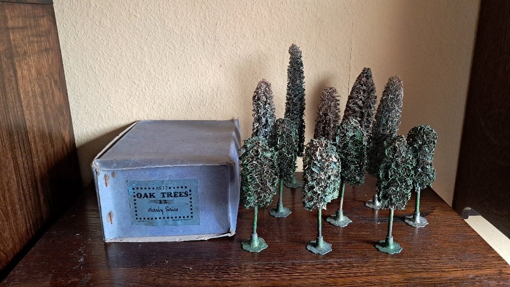 Spoor 0 hornby zeldzame doos met 11 bomen, Ophalen of Verzenden