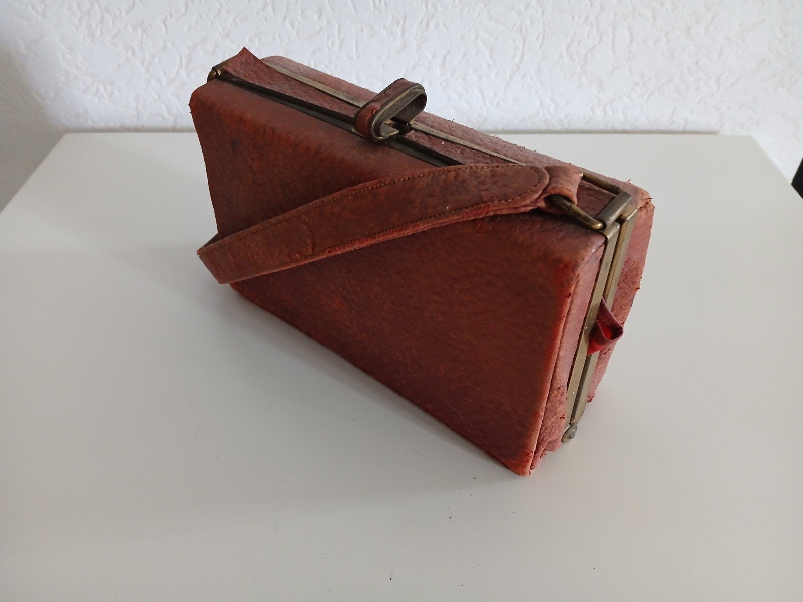 Vintage damestasje, Sieraden, Tassen en Uiterlijk, Ophalen of Verzenden, Gebruikt, Rood, Schoudertasje