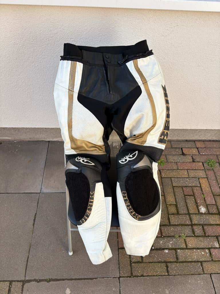 Berik motorbroek leer, maat 50 - Zwart/Wit/Goud, Motoren, Kleding | Motorkleding, Broek | leer, Dames, Ophalen of Verzenden, Berik