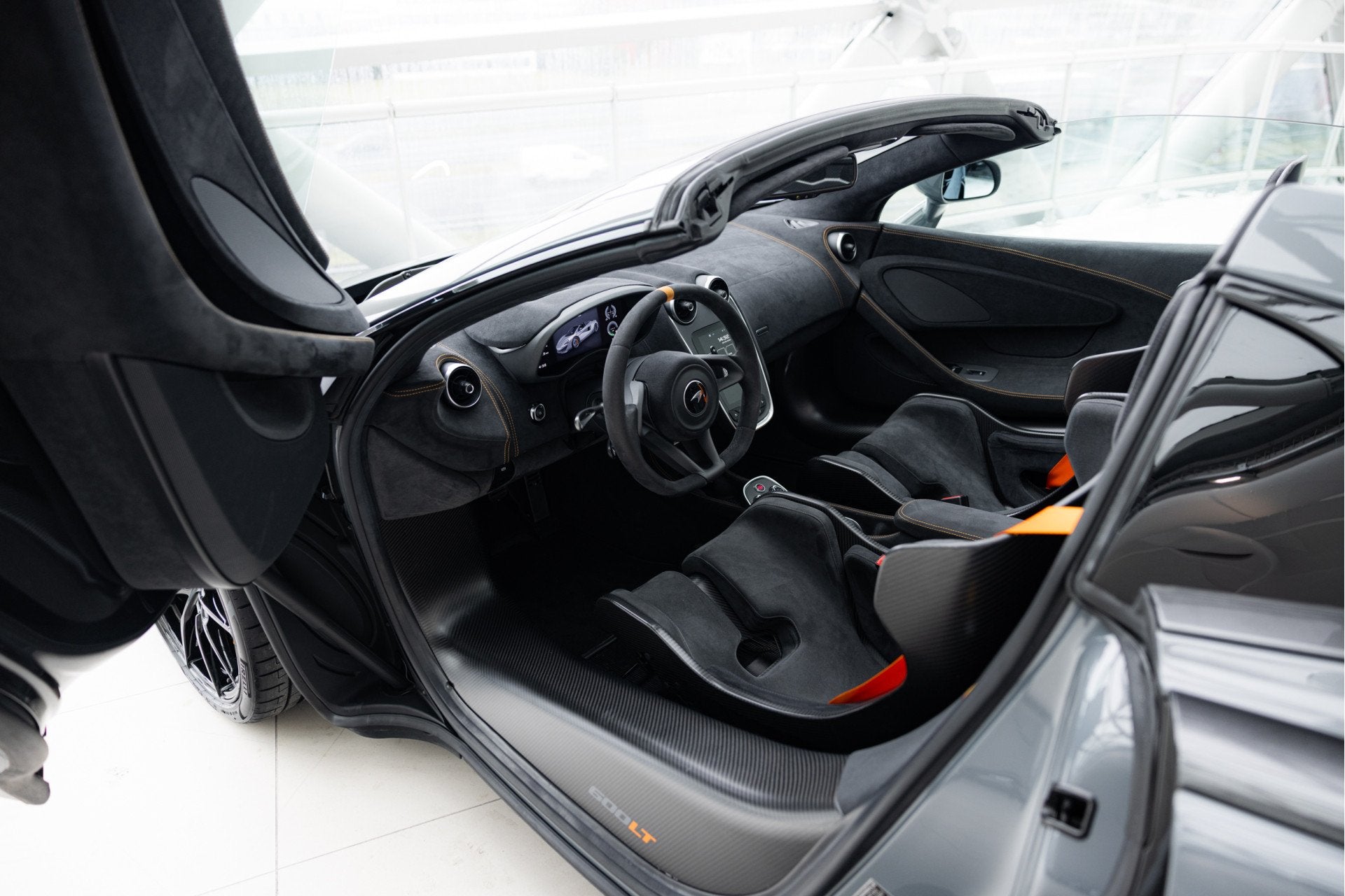 McLaren 600LT Spider 3.8 V8 | Senna Seats | Chicane Grey | N, Auto's, McLaren, Automaat, Dealer onderhouden, Achterwielaandrijving