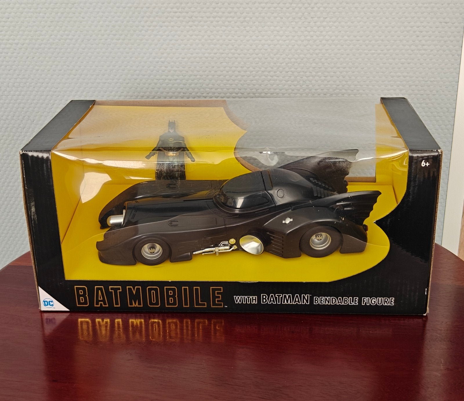 Batmobile met Batman figuur - 1:24 schaal, Ophalen of Verzenden, Zo goed als nieuw