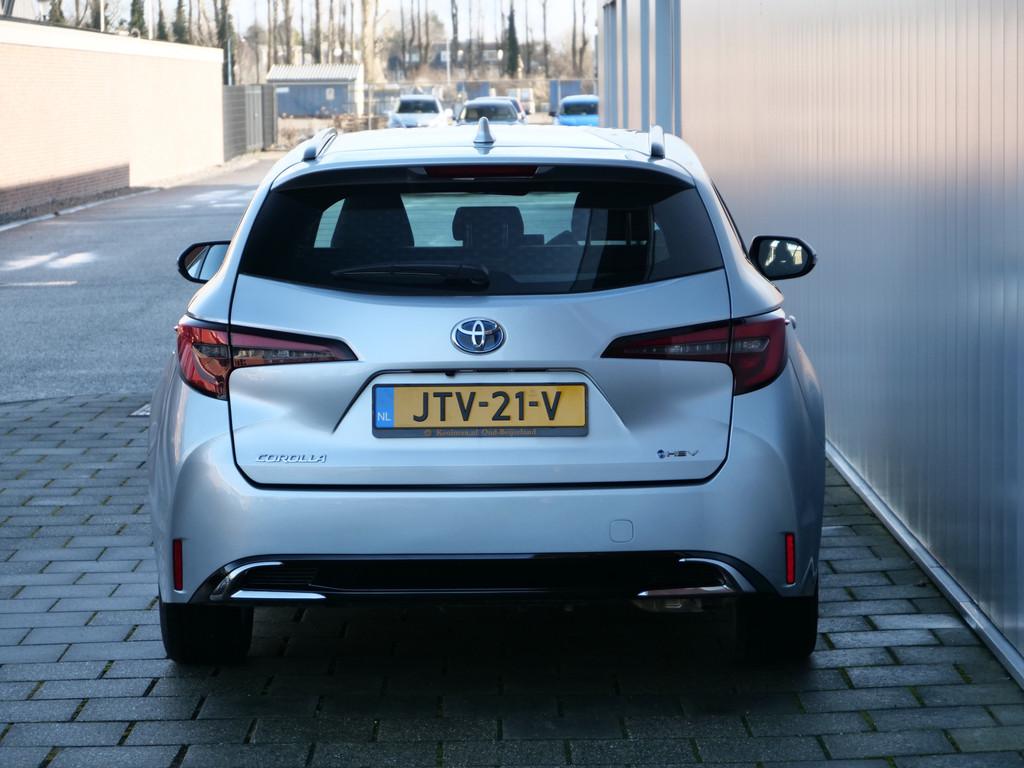 Toyota Corolla Touring Sports Hybrid 140 Pk Active Automaat, 4 cilinders, Corolla, Hybride Elektrisch/Benzine, 22 km/l