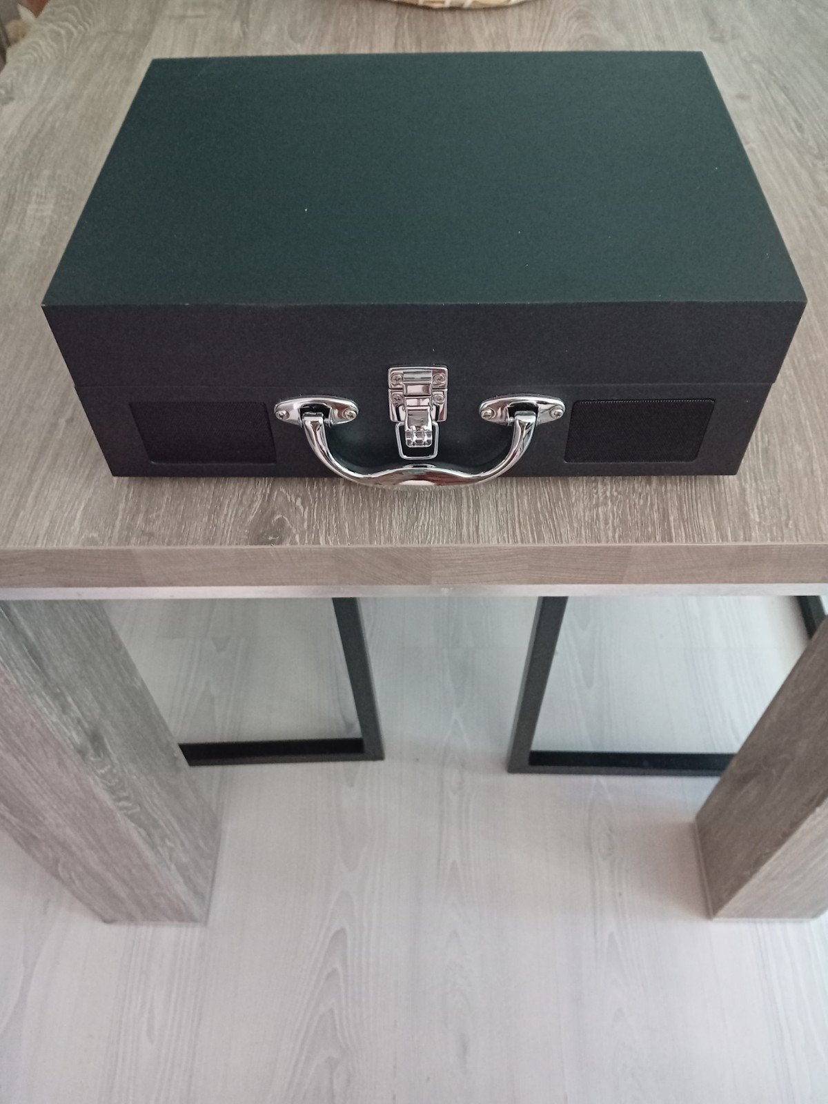 Koffer met pick-up de koffer is zwart, Ophalen, Nieuw, Overige instrumenten