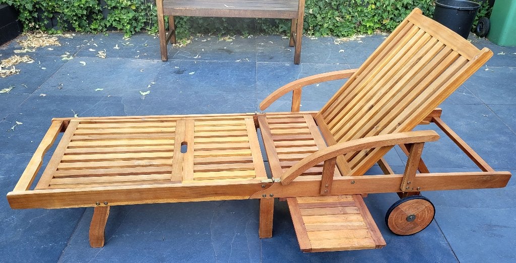 Comfortabel houten ligbed (nagenoeg nieuw), Ophalen, Zo goed als nieuw, Hout, Verstelbaar