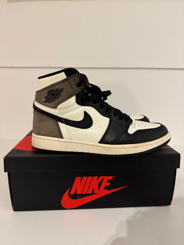 Jordan 1 OG High Retro Nike Dark Mocha US 8.5 EU 42, Ophalen of Verzenden, Gedragen, Bruin, Sneakers of Gympen