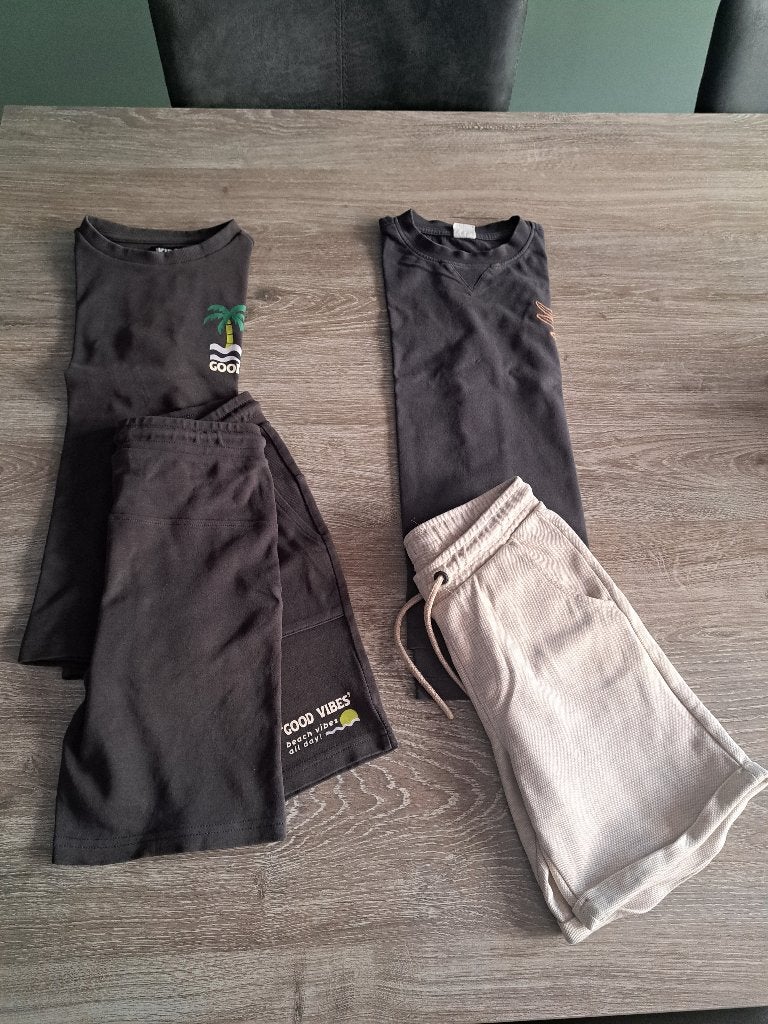 2x zomersetje jongen maat 134/140, Kinderen en Baby's, Kinderkleding | Maat 134, Verzenden, Terstal, Zo goed als nieuw, Setje