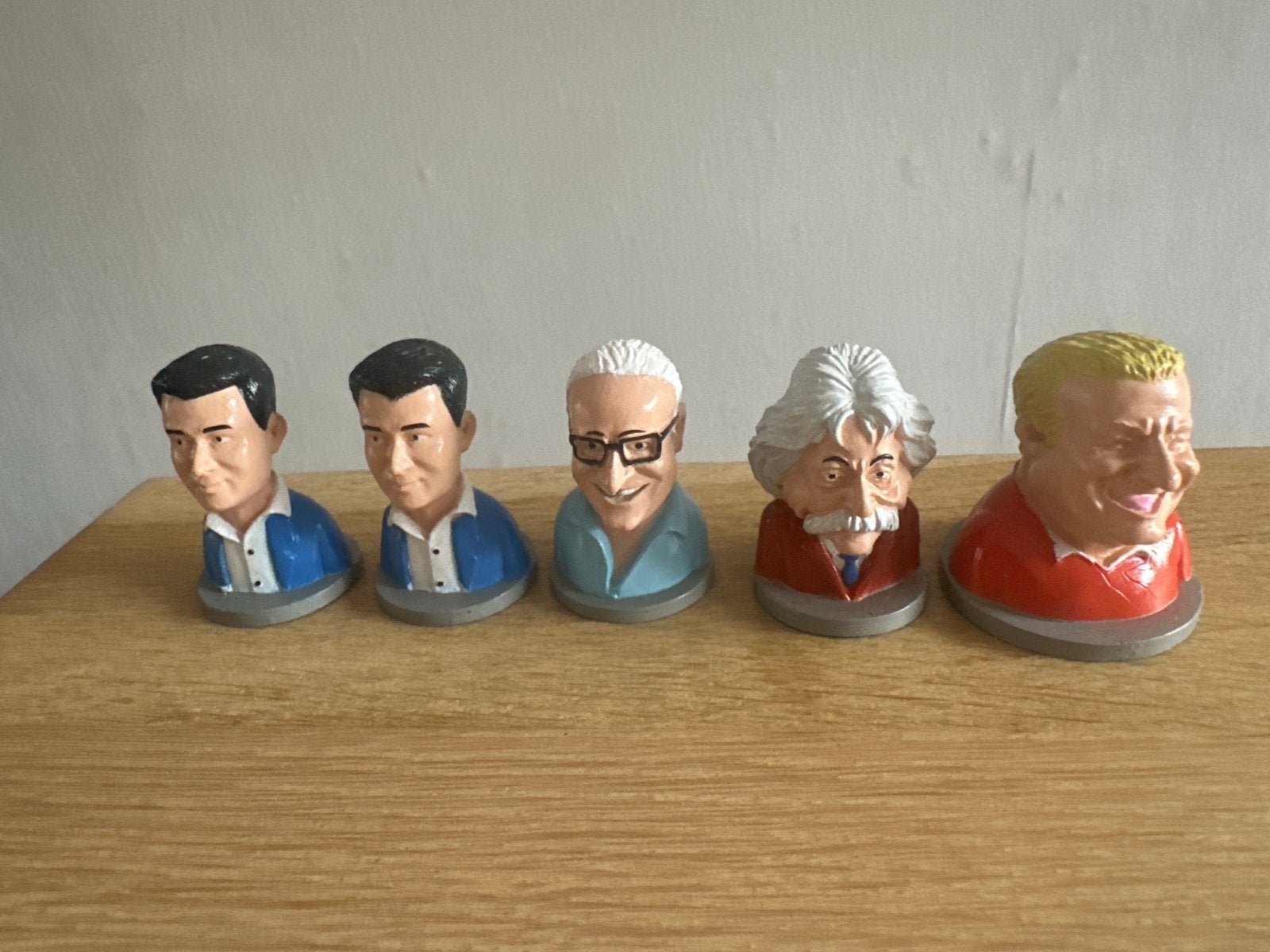 Set van 4 voetbal inside poppentjes (plus 1 extra), Ophalen of Verzenden, Gebruikt