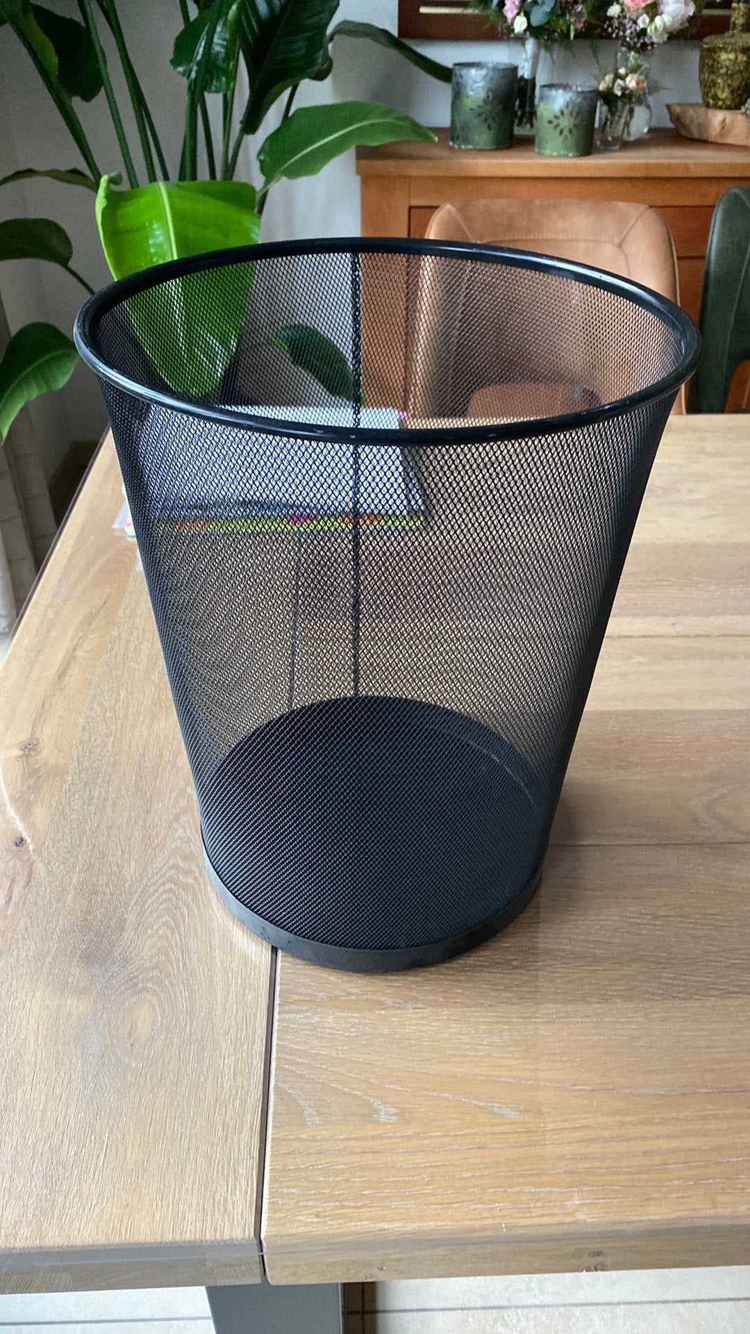Zwart metalen prullenbak, Huis en Inrichting, Woonaccessoires | Prullenbakken, Ophalen, Zo goed als nieuw, Minder dan 10 liter