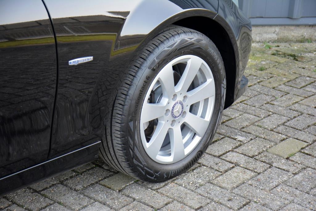 Originele 16"  Mercedes velgen met winter en zomerbanden, Ophalen