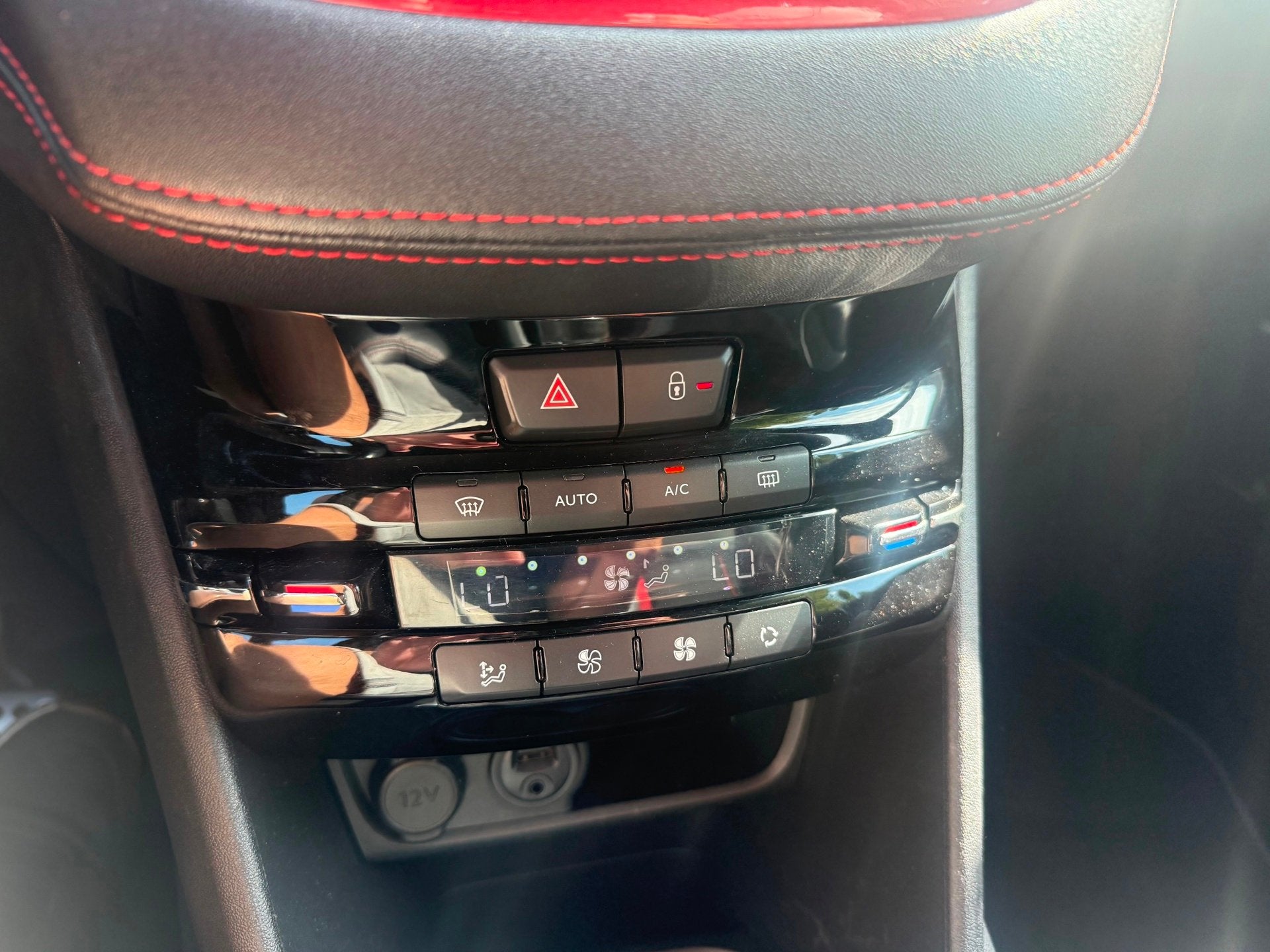 Foto 20 van Peugeot 208 1.6 THP GTi|Airco|Navigatie|Apk