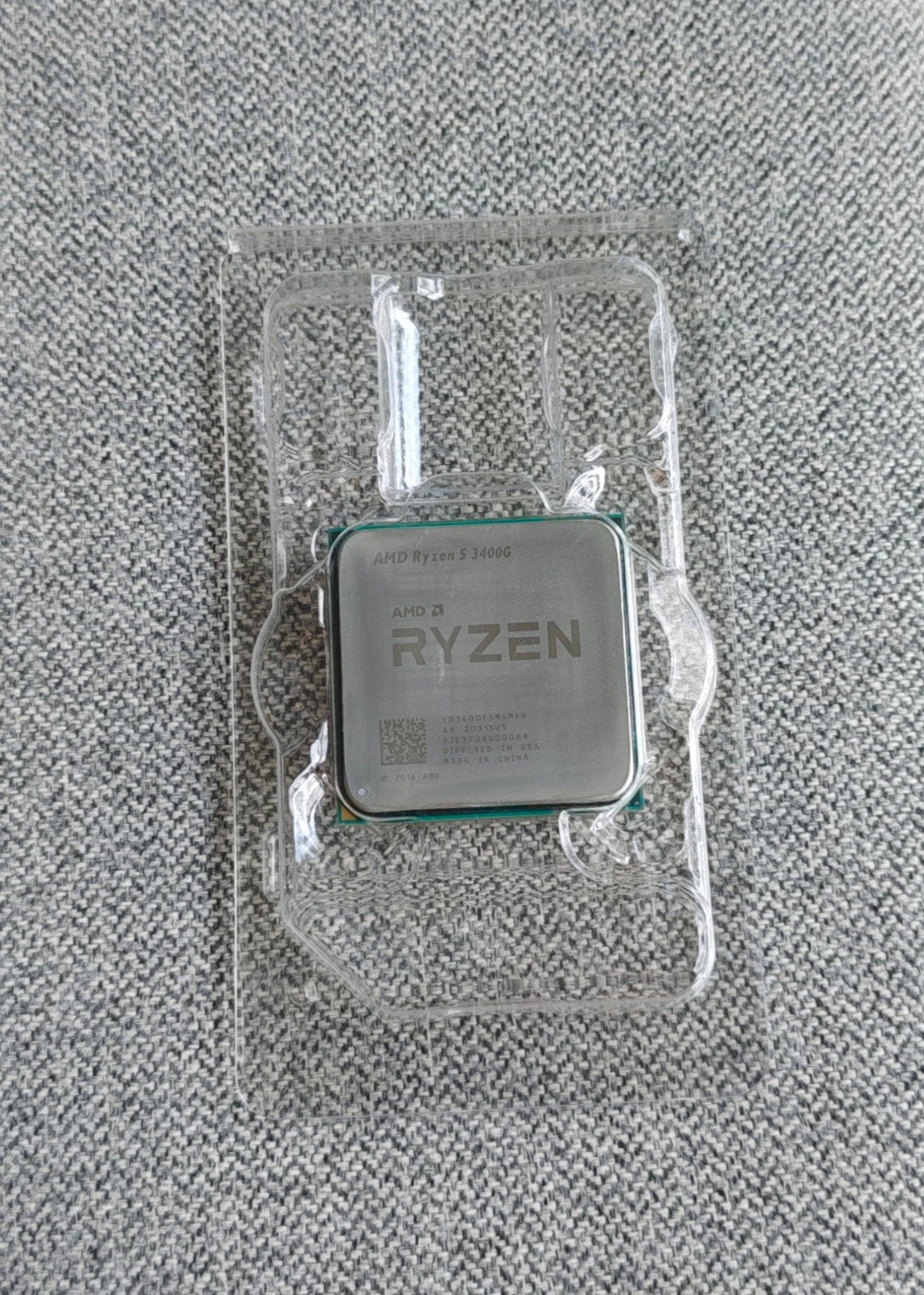 AMD Ryzen 5 3400G in mooie staat, 4-core, Zo goed als nieuw, Socket AM4, 3 tot 4 Ghz