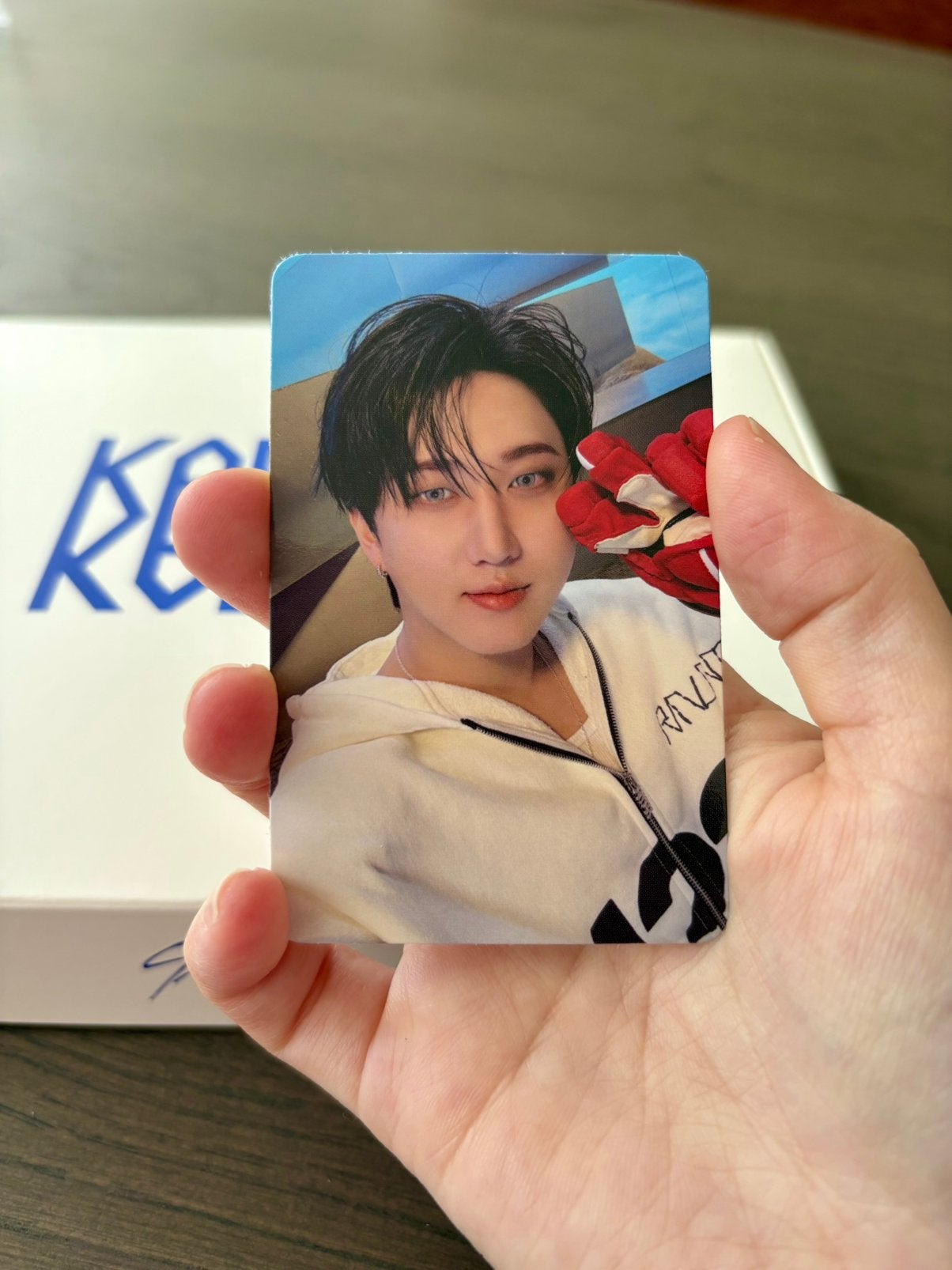 Kpop Stray Kids Karma Changbin official pc, Ophalen of Verzenden, Zo goed als nieuw, Foto of Kaart