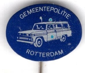 Gemeentepolitie Rotterdam blik speldje ( B_234), Ophalen of Verzenden, Zo goed als nieuw, Transport, Speldje of Pin