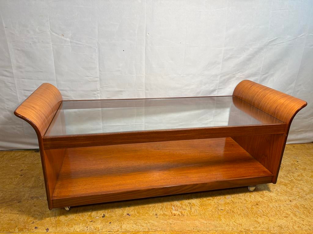 Foto 4 van Gratis bezorging!Midcenturyretro salontafel teaktulpvorm1960