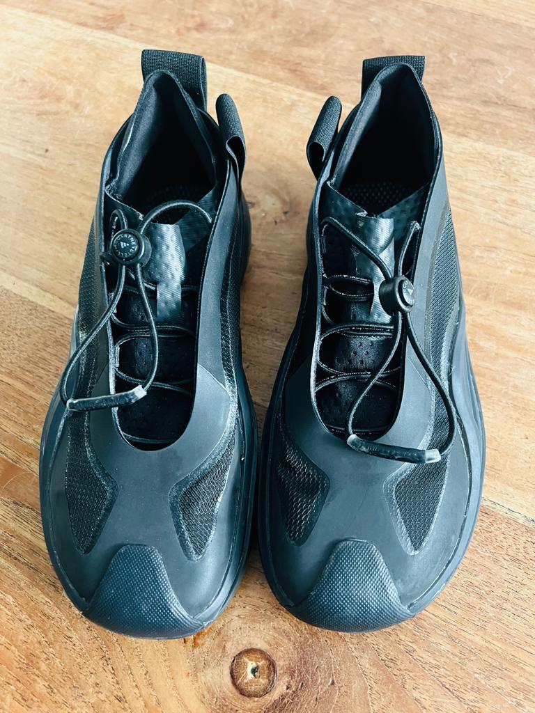 Stella McCartney x adidas sneakers 39, Kleding | Dames, Zwart, Ophalen of Verzenden, Sneakers of Gympen, Zo goed als nieuw