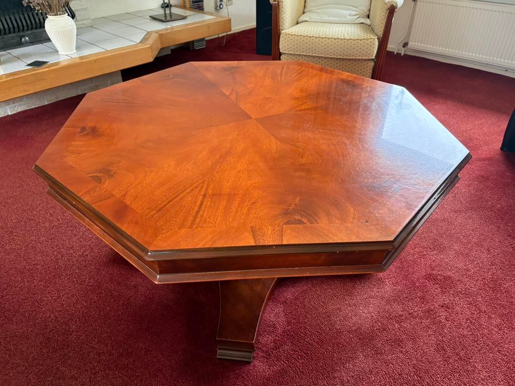 Mahonie houten samontafel met kolompoot, Ophalen