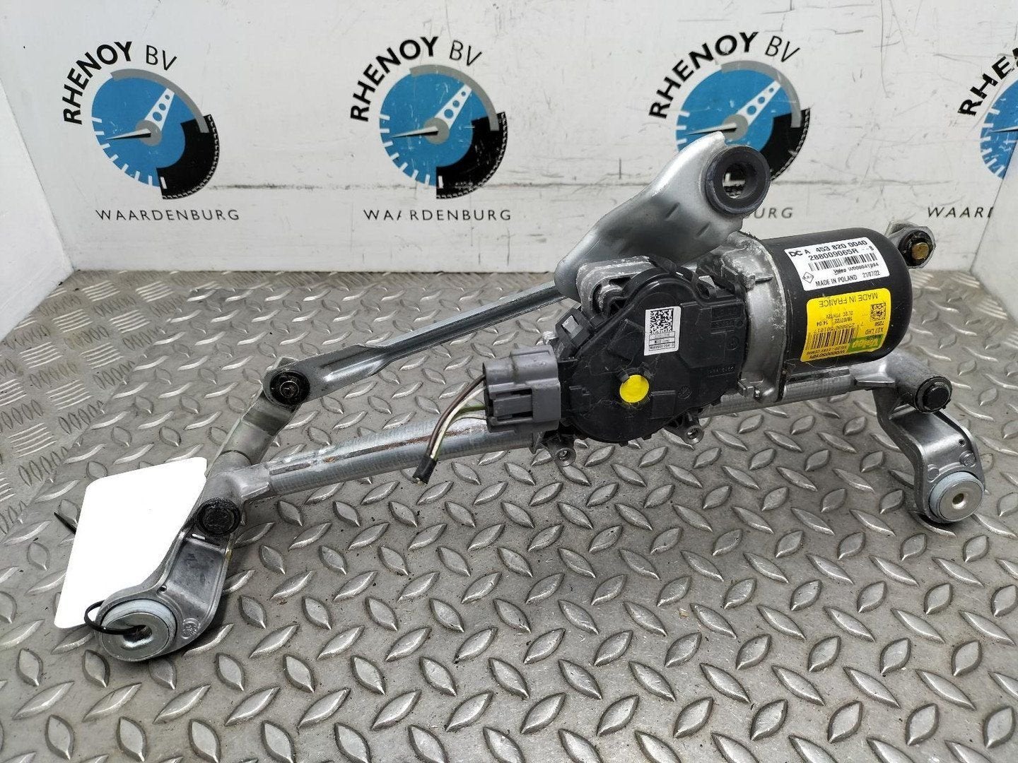 RENAULT TWINGO BCMZ.E. R80 E-Tech Equilibre RUITENWISSERMOTO, Ophalen of Verzenden, Gebruikt, Stiba lid