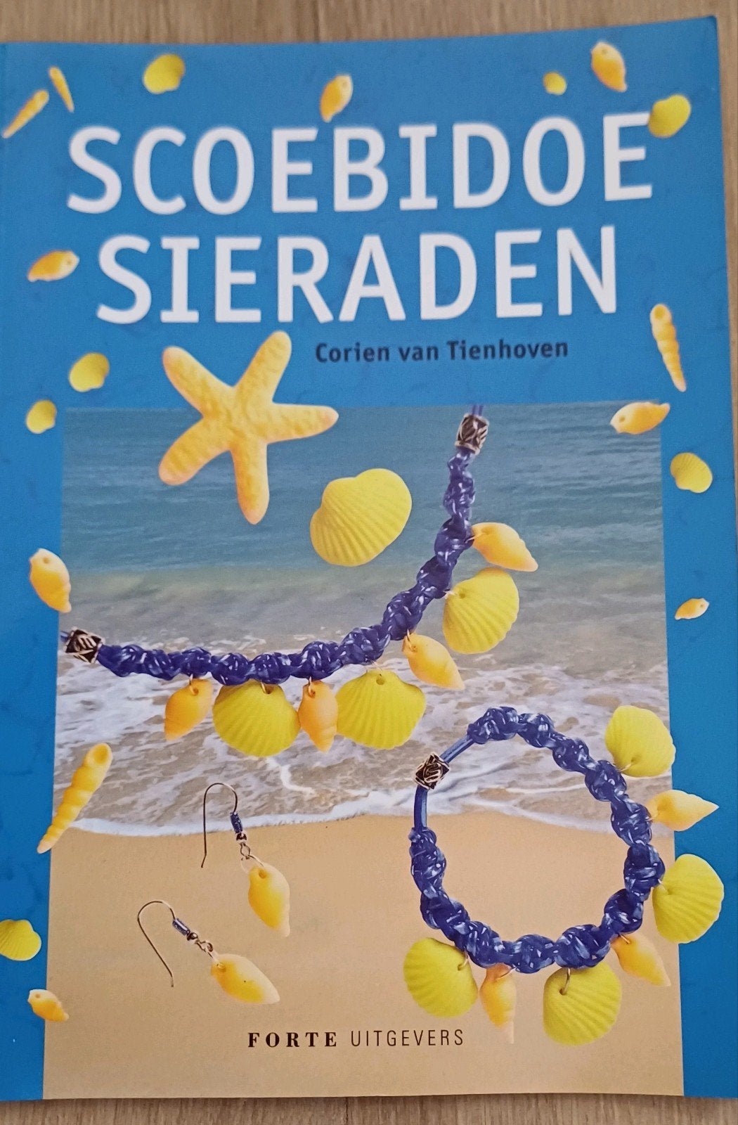 Knutsel boekjes , scoebiedoe sieraden en fimo klei, Ophalen, Overige niveaus
