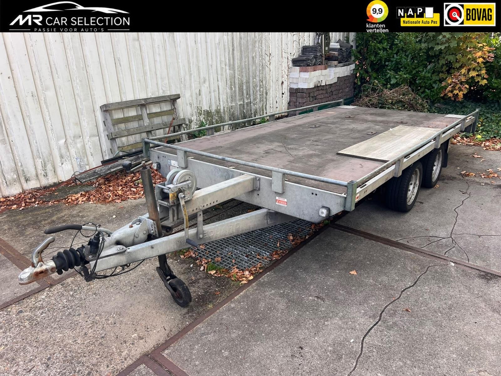 Eduard P4 3000kg Trailer | Autoambulance, Gebruikt