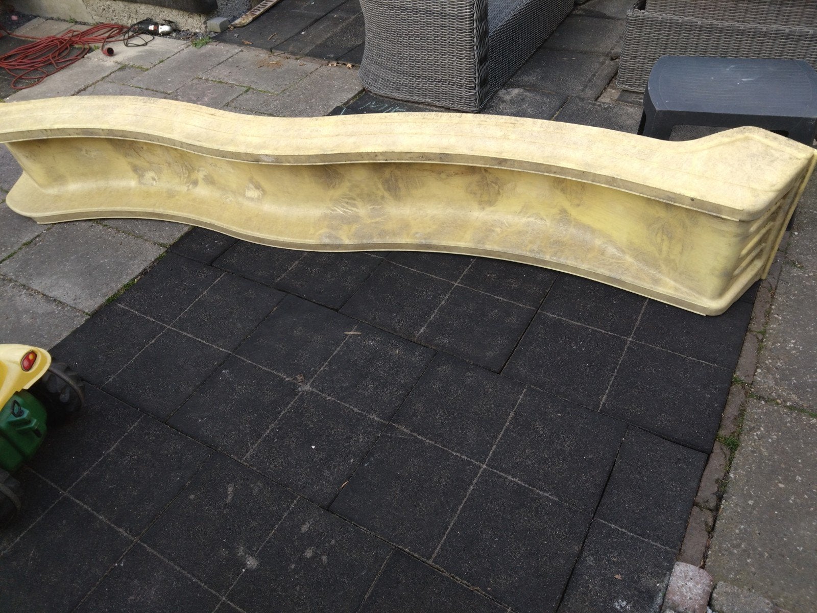 Gele glijbaan los, gebruikt - ideaal voor speeltuin, Ophalen, Gebruikt, Glijbaan