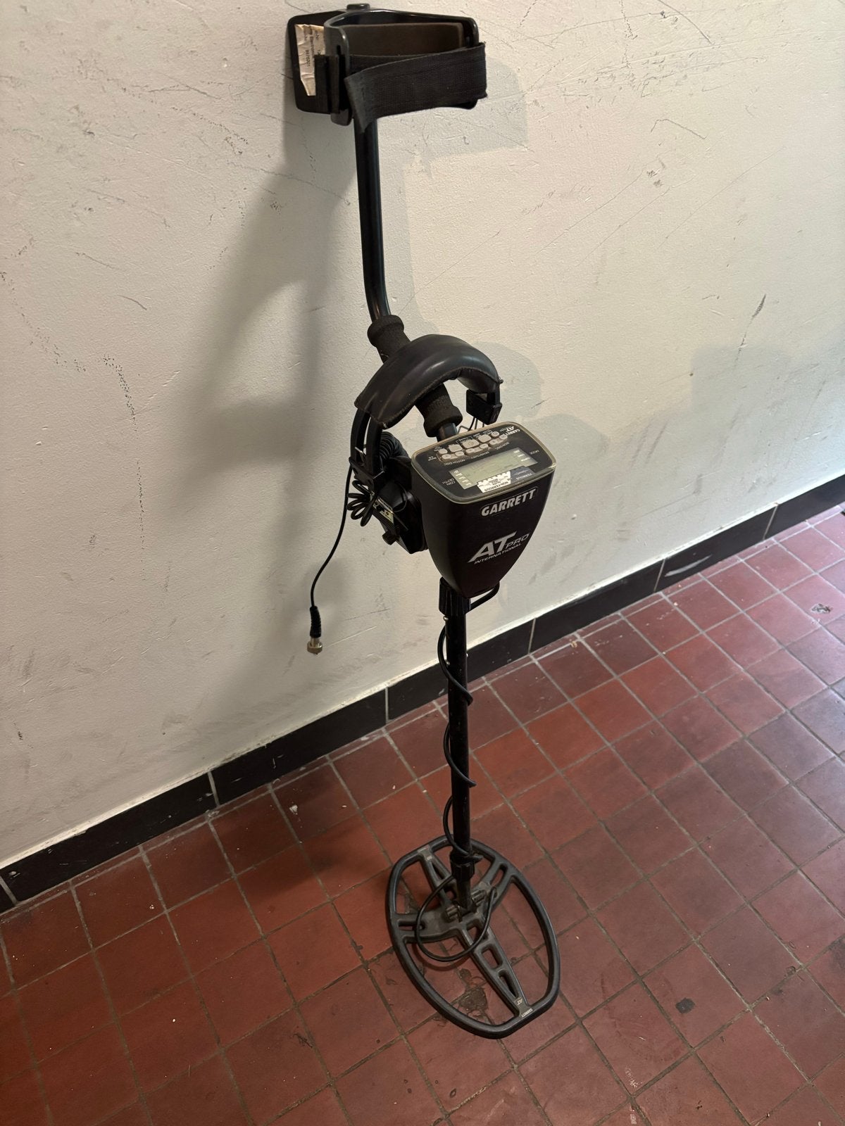 Garrett AT Pro Metaaldetector Compleet met Accessoires, Hobby en Vrije tijd, Metaaldetectors, Garrett, Gebruikt, Meer dan 30 cm