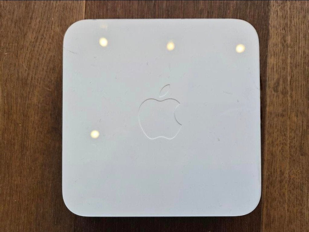 Apple AirPort Extreme Base Station Wifi access point A1408, Ophalen of Verzenden, Zo goed als nieuw, Router, Apple