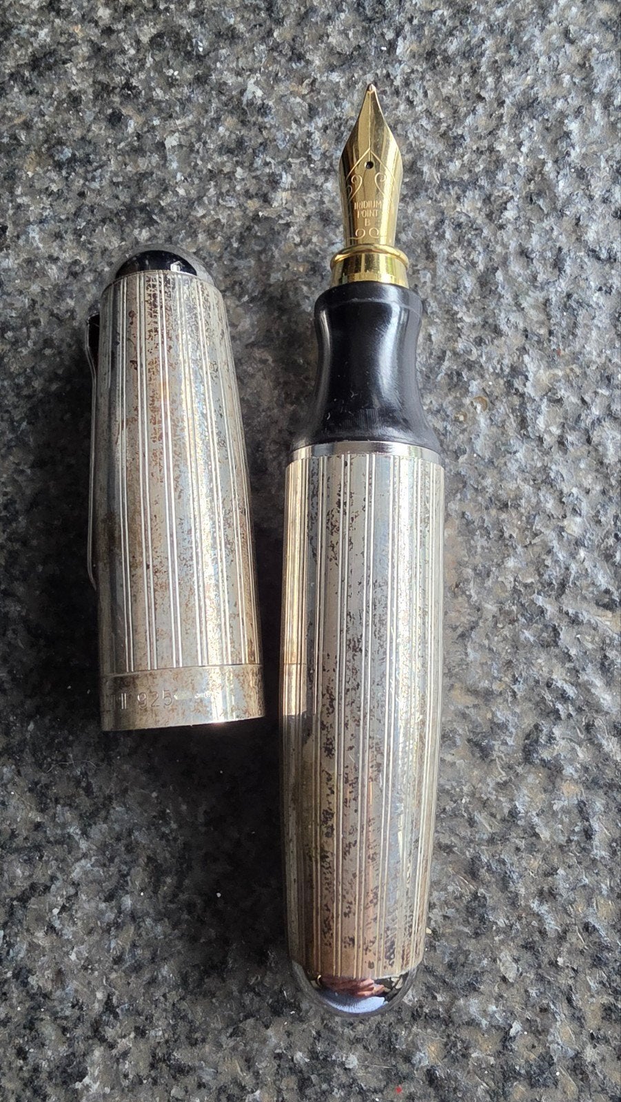 Vintage Vulpen - Iridium Point B -, Verzamelen, Pennenverzamelingen, Ophalen of Verzenden, Gebruikt, Vulpen, Overige merken
