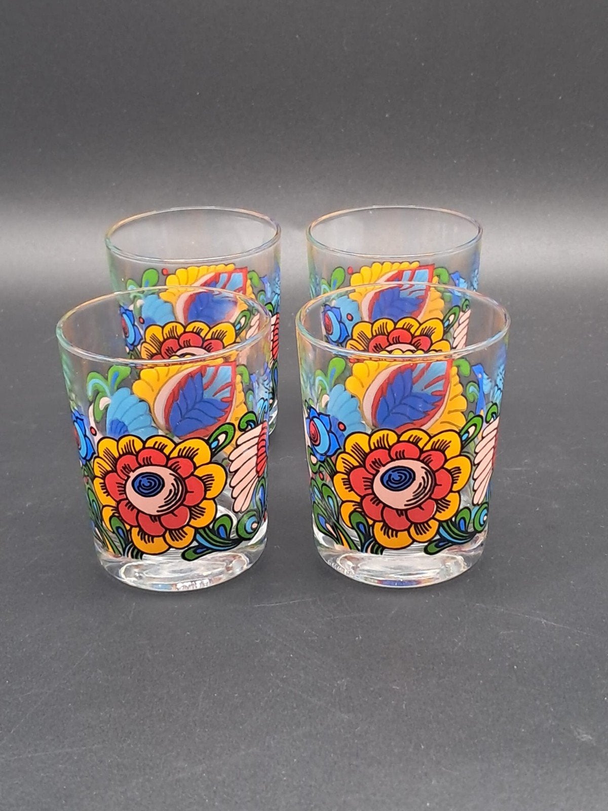 4 mooie glaasjes met vogels en bloemen, Ophalen of Verzenden, Zo goed als nieuw, Waterglas
