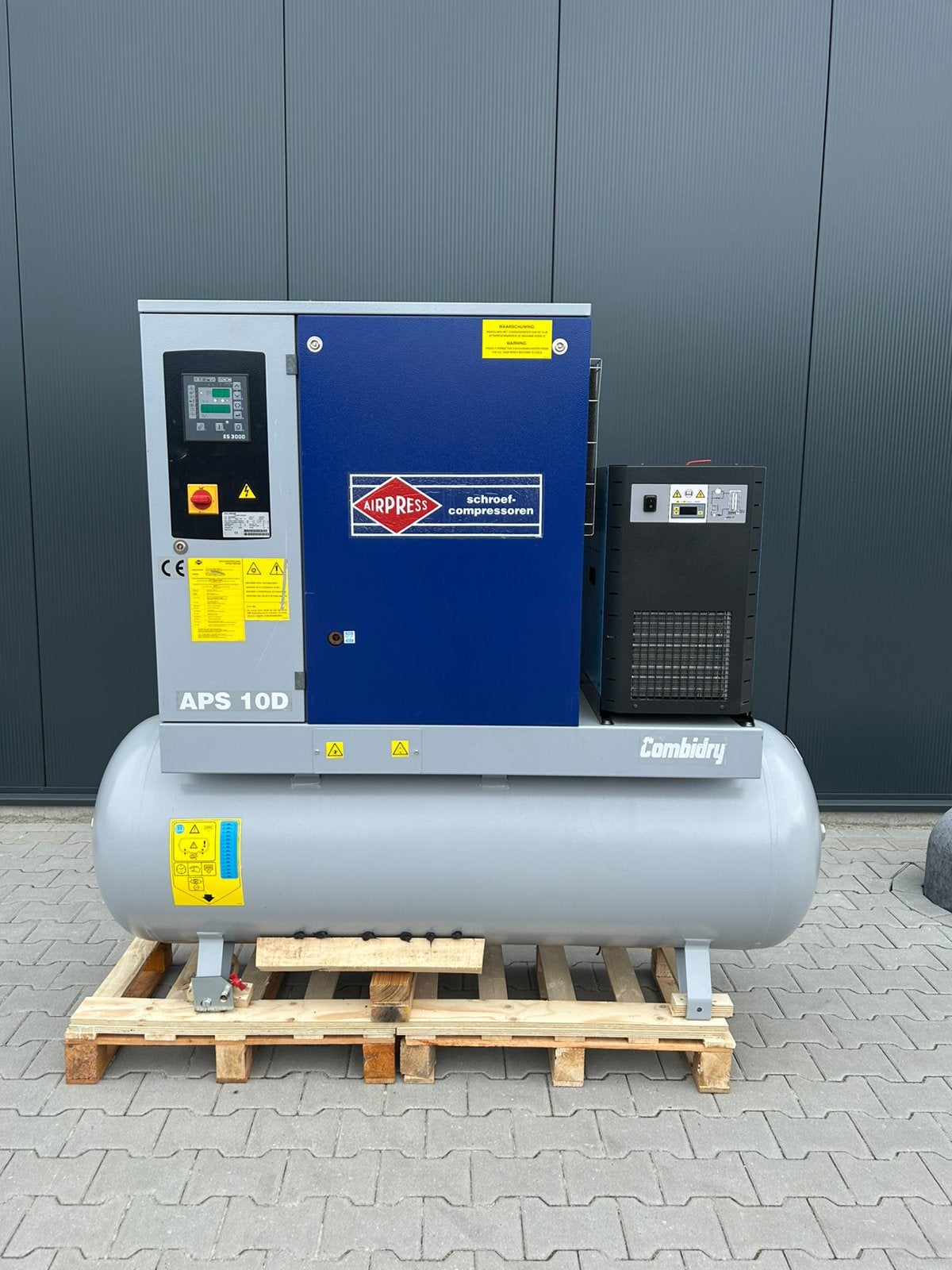 Airpress APS 10D Combidry schroefcompressor, Doe-het-zelf en Verbouw, Compressors, Gebruikt, 10 bar of meer, 100 liter of meer