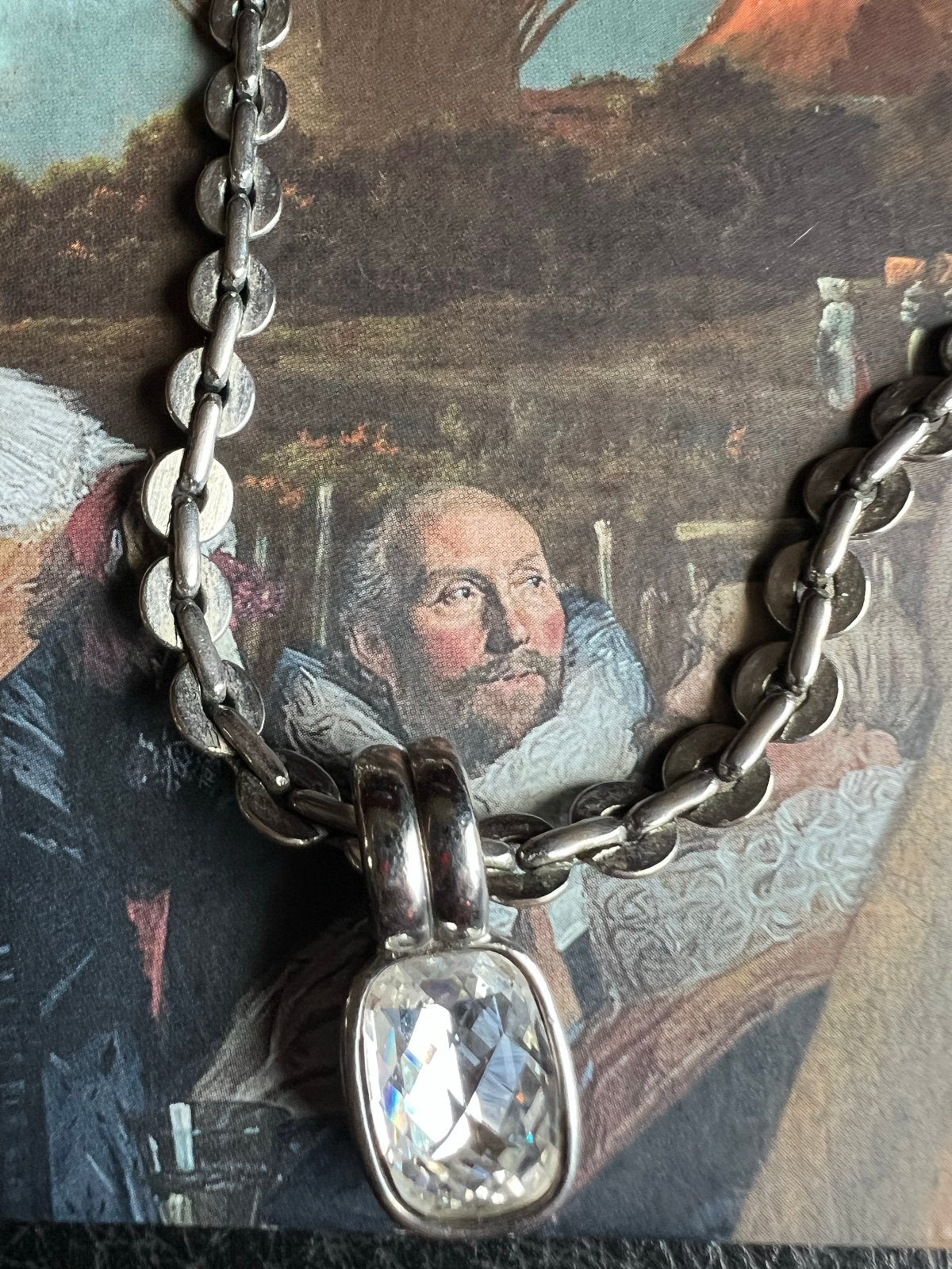 Dyrberg Kern ketting met kristallen hanger, Met kristal, Overige materialen, Gebruikt, Ophalen of Verzenden