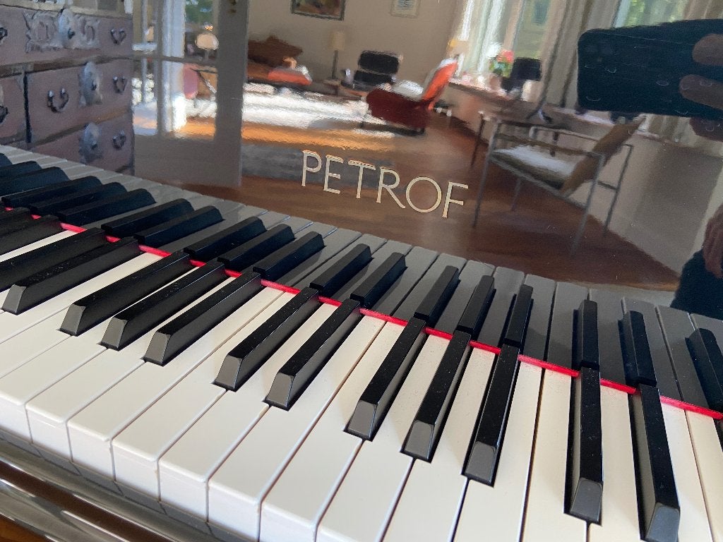 Petrof vleugel IV, 180 cm, zwart hoogglans, goed onderhouden, Muziek en Instrumenten, Ophalen, Zo goed als nieuw, Arnhem, Petrof@Petrof.com