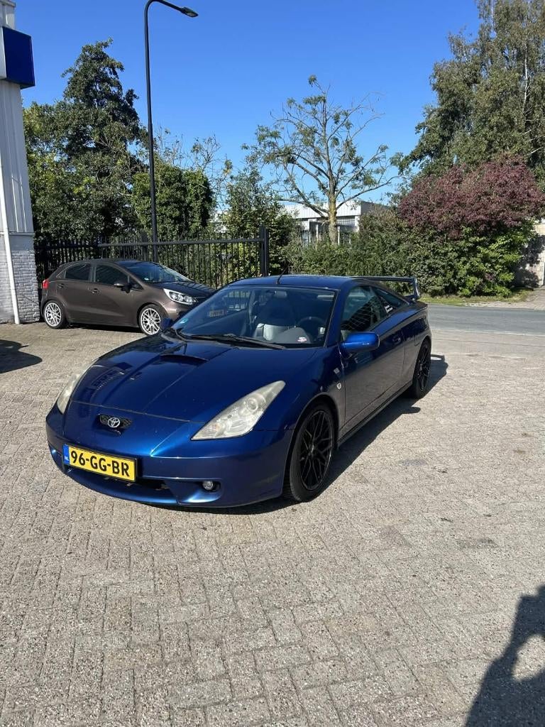 Toyota Celica 1.8 16V Vvti 2000 Blauw, Auto's, Toyota, 1794 cc, USB, 49 €/maand, Handgeschakeld