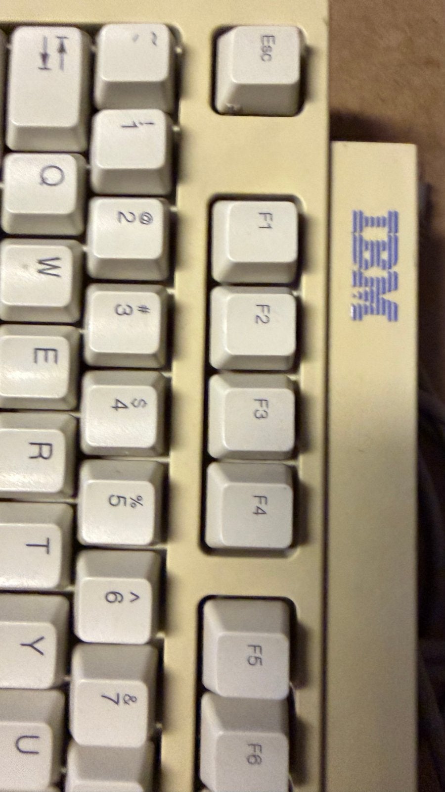 Vintage IBM Toetsenbord - Bedraad, Computers en Software, Ophalen of Verzenden, Gebruikt, Bedraad
