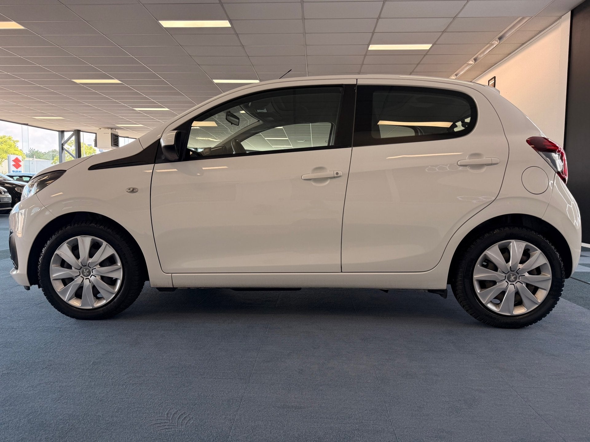 Peugeot 108 1.0 e-VTi Active TOP! I Open Dak I NAP I, Auto's, Voorwielaandrijving, Stof, Gebruikt, 4 stoelen