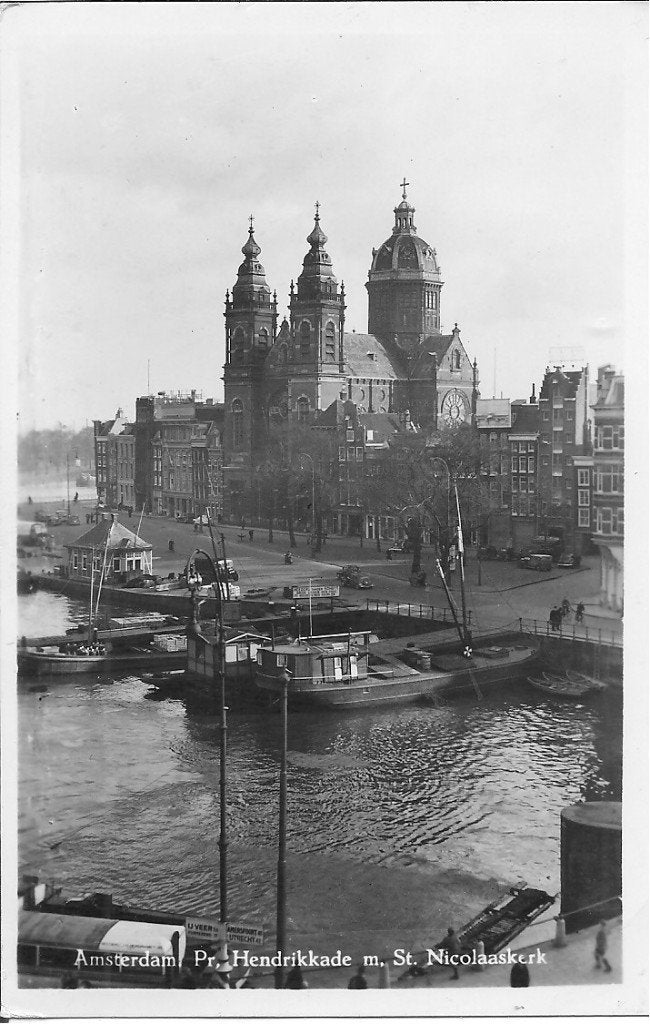 Ansichtkaart Amsterdam Pr. Hendrikkade m. St. Nicolaaskerk, Ophalen of Verzenden, 1940 tot 1960, Gelopen, Noord-Holland