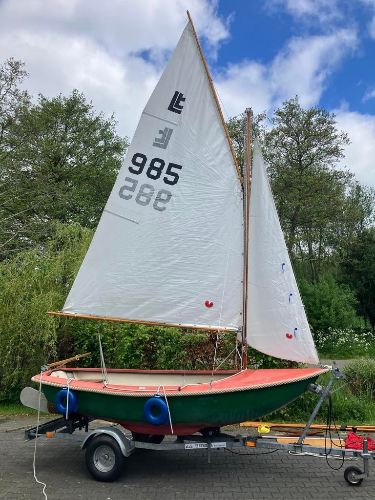 Zeilboot Leukothea met trailer, Watersport en Boten, Ophalen, Gebruikt, 3 tot 6 meter, Buitenboordmotor