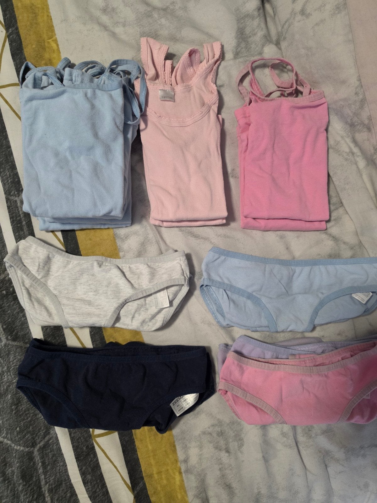 Meisjes ondergoed en hemden maat 134, Ophalen of Verzenden, Gebruikt, Meisje, Nacht- of Onderkleding
