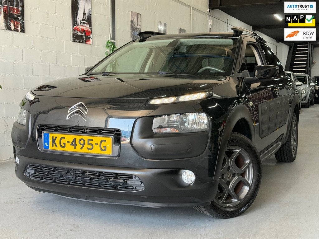 Citroen C4 Cactus 1.2 PureTech Shine/ nap/ 2e EIG/ dealerond, Auto's, Voorwielaandrijving, Gebruikt, 82 pk, Leder en Stof