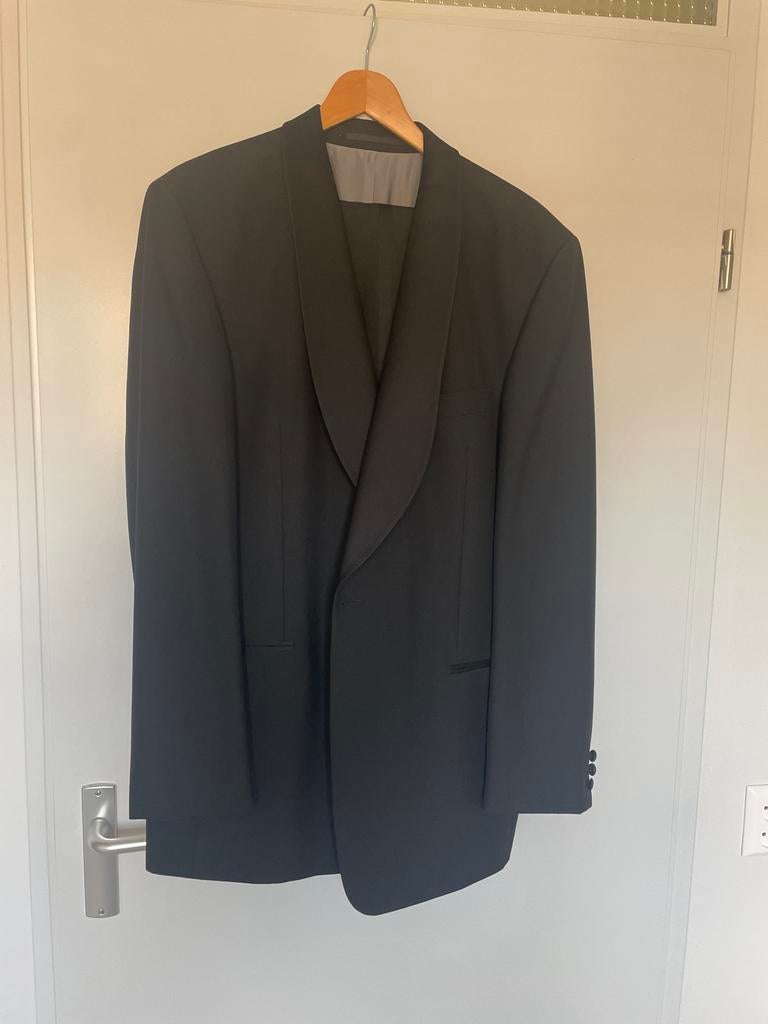 Klassieke smoking - Maat 48 - Oversized jasje, Kleding | Heren, Ophalen of Verzenden, Zo goed als nieuw, Maat 48/50 (M), Zwart