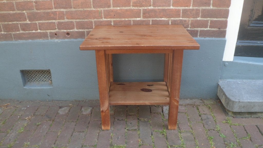 houten tafeltje sidetable 50 x 39 cm en 50 hoog bijzettafel, Huis en Inrichting, Tafels | Sidetables, Gebruikt, Minder dan 50 cm